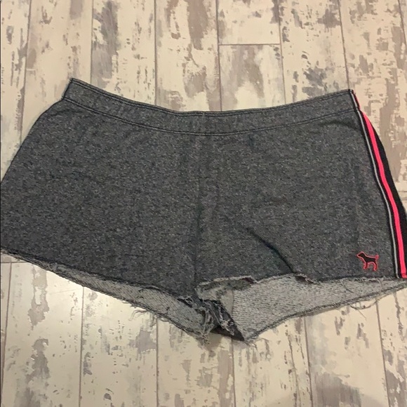Victoria secret shorts - Picture 1 of 4